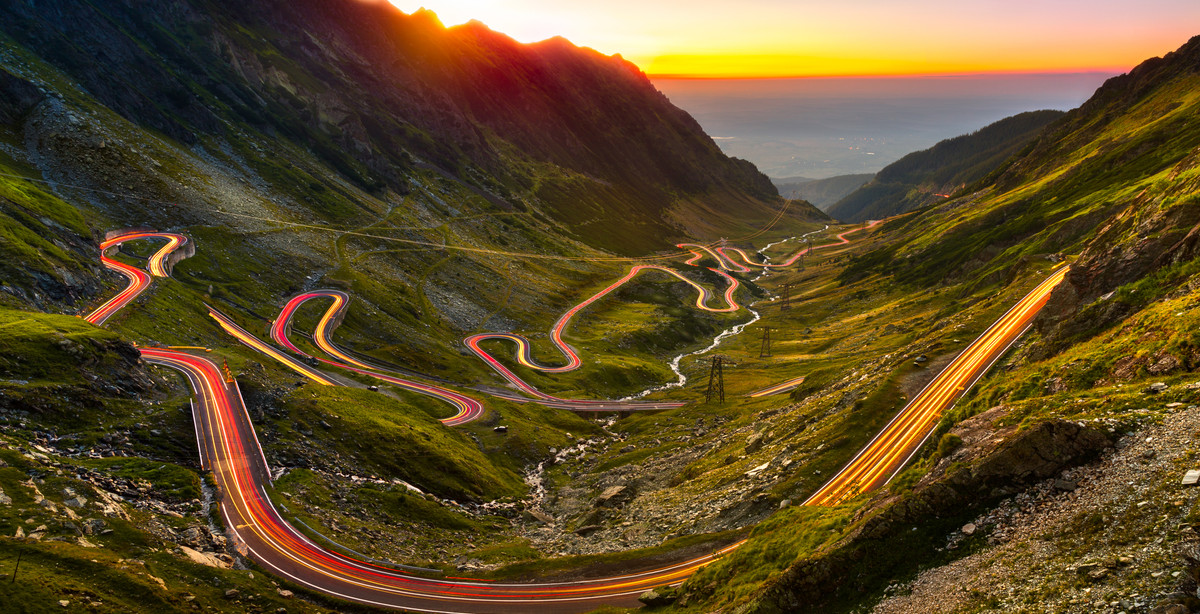 Connectivity and travel